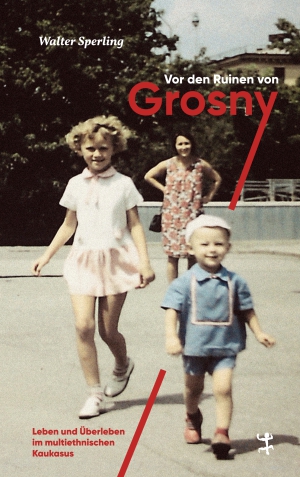 Vor den Ruinen von Grosny Vor den Ruinen von Grosny
